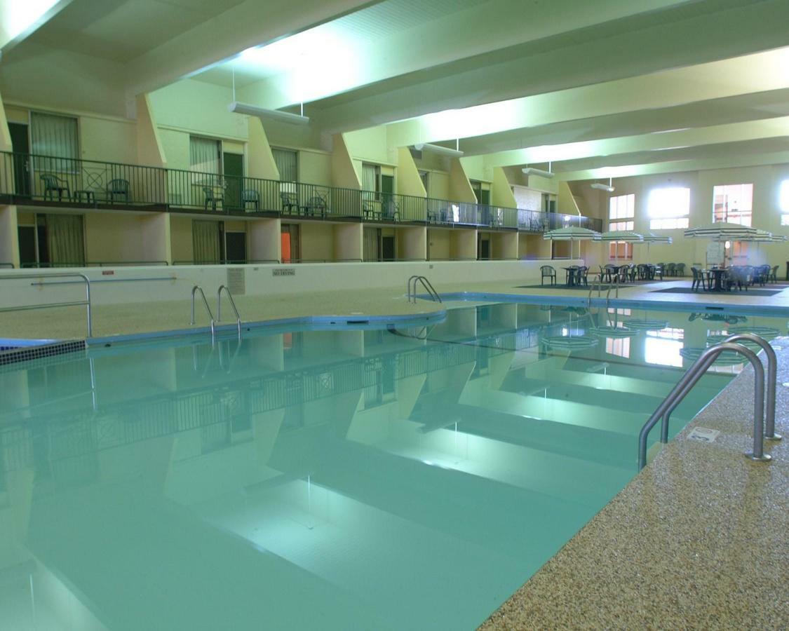 Country Inn & Suites By Radisson, Fergus Falls, Mn Facilidades foto